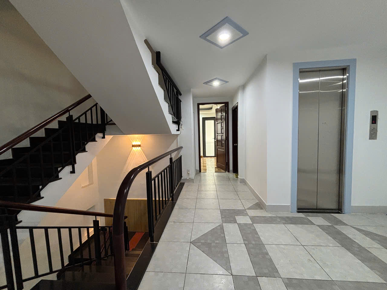Bán Nhà Phố R4-87 Hưng Phước 3 Phú Mỹ Hưng – Nhà Đẹp, Diện Tích Lớn, Giá Tốt Quận 7